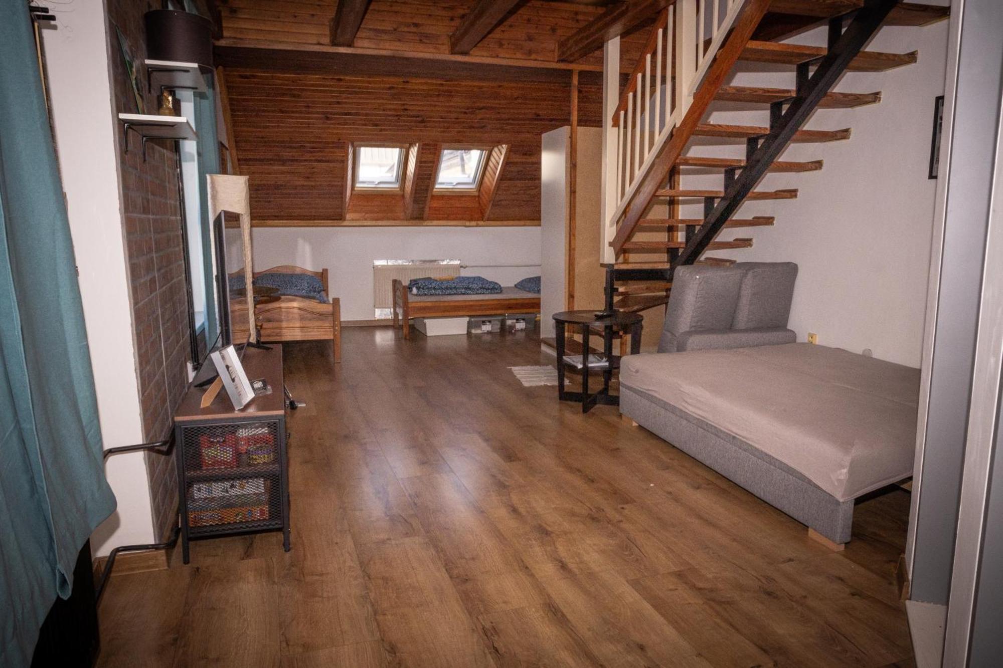 Varady's Large With Private Parking * Kosice